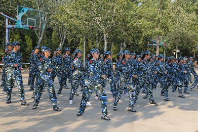 http://www.ujn.edu.cn/__local/9/8D/41/63B5961E08B678E32E67639EB01_733321A3_30BA4.jpg